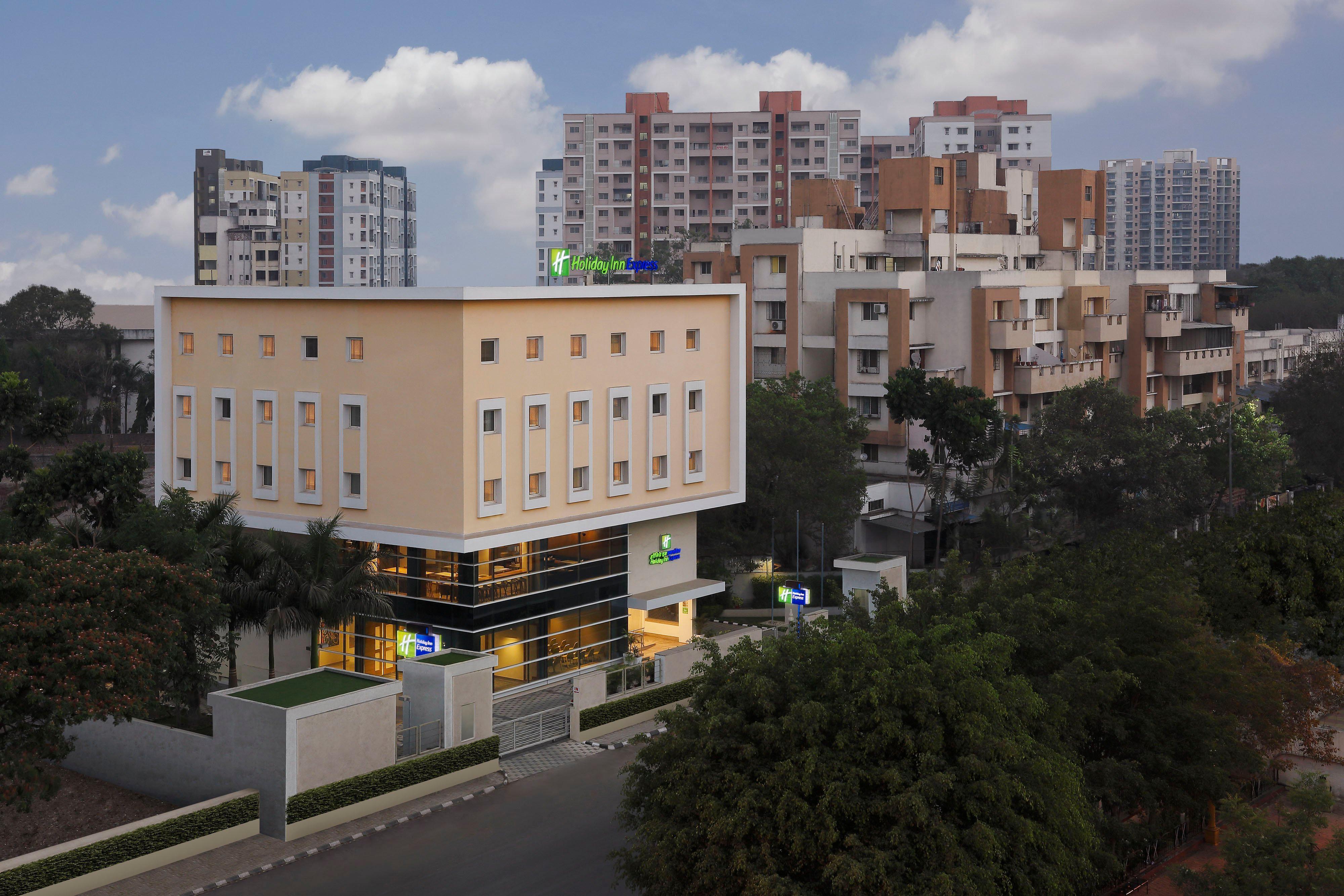 Holiday Inn Express Pune Pimpri By Ihg Extérieur photo