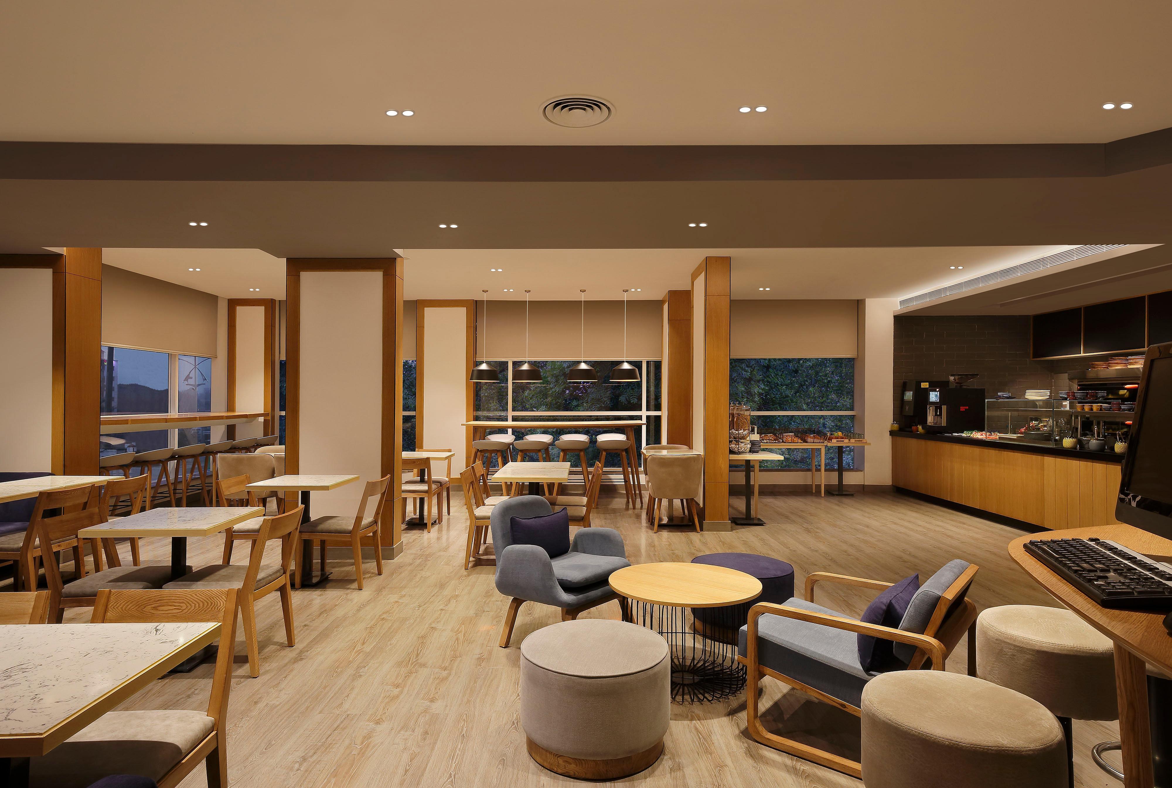 Holiday Inn Express Pune Pimpri By Ihg Extérieur photo