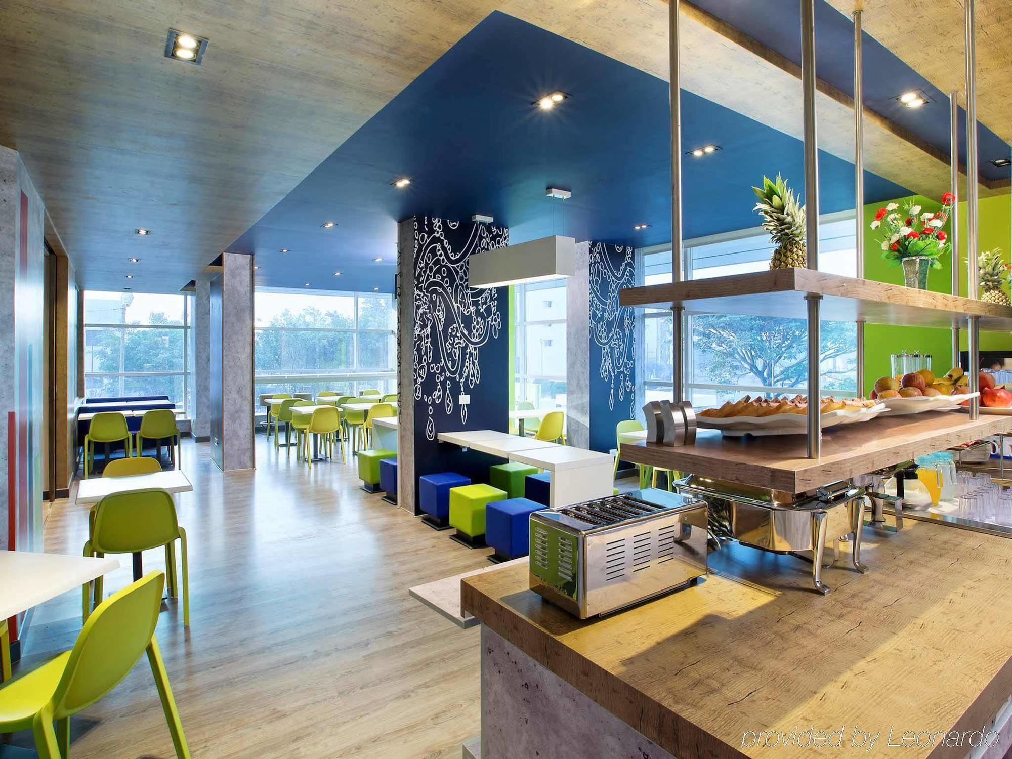 Holiday Inn Express Pune Pimpri By Ihg Extérieur photo